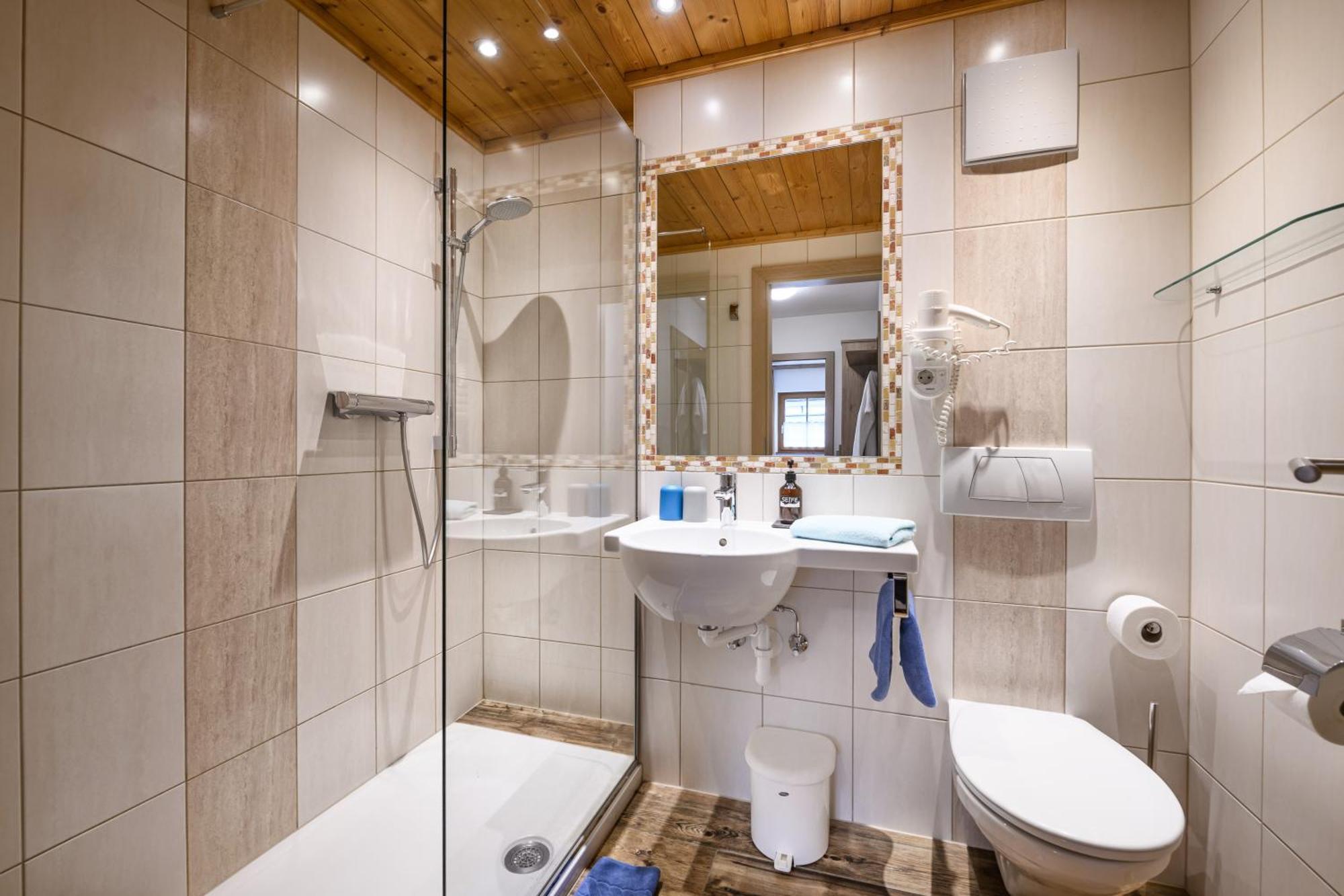Ferienhaus Birgit - Inklusive Eintritt Alpentherme Bad Hofgastein Exterior foto